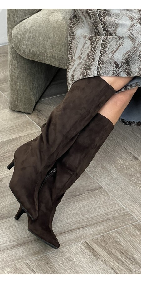 Stivale tubolare largo suede cioccolato Iseia Art:S26676